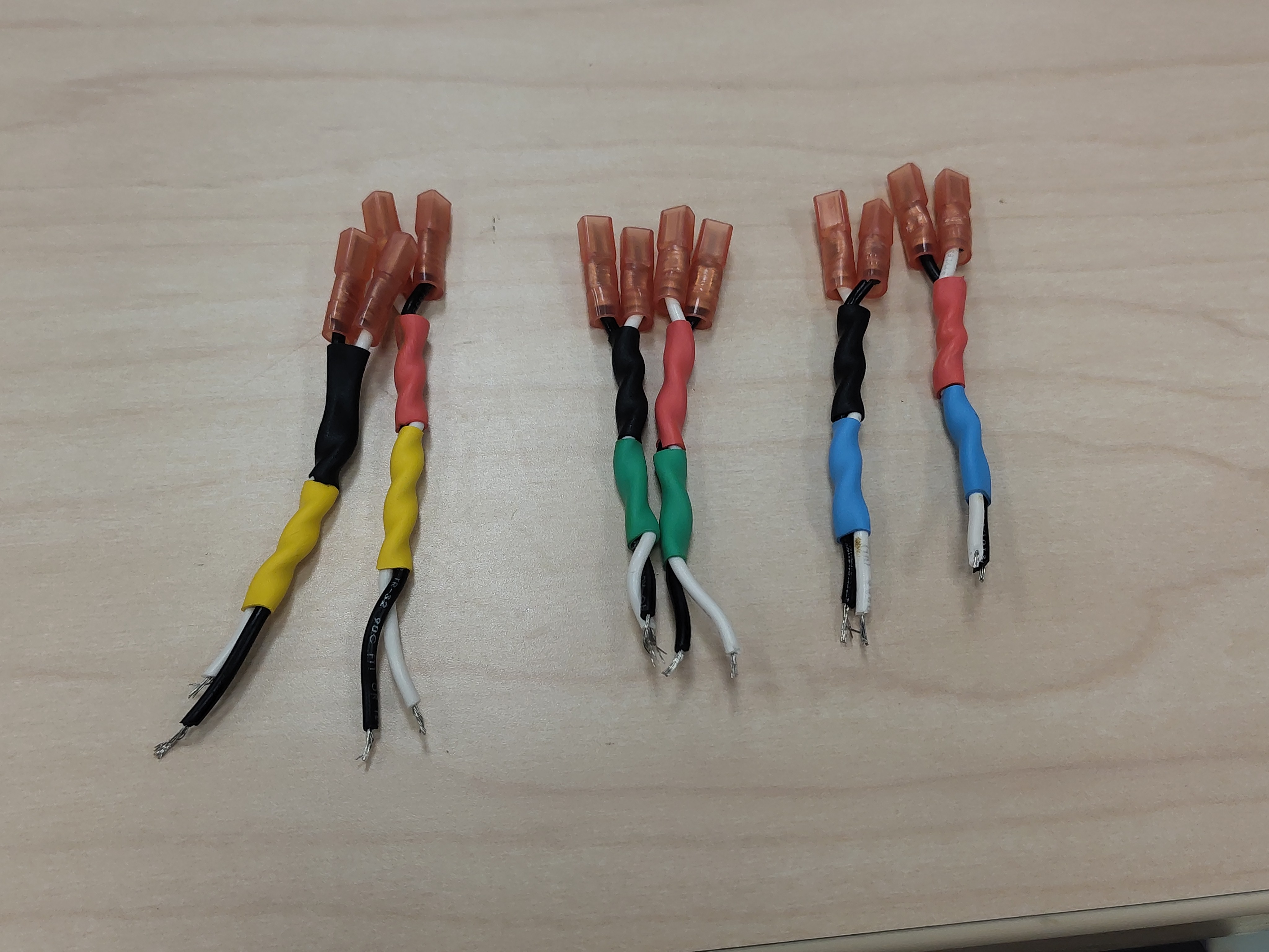 All six color-coded gate-emitter pairs: U, V, and W, each with high-side and low-side leads