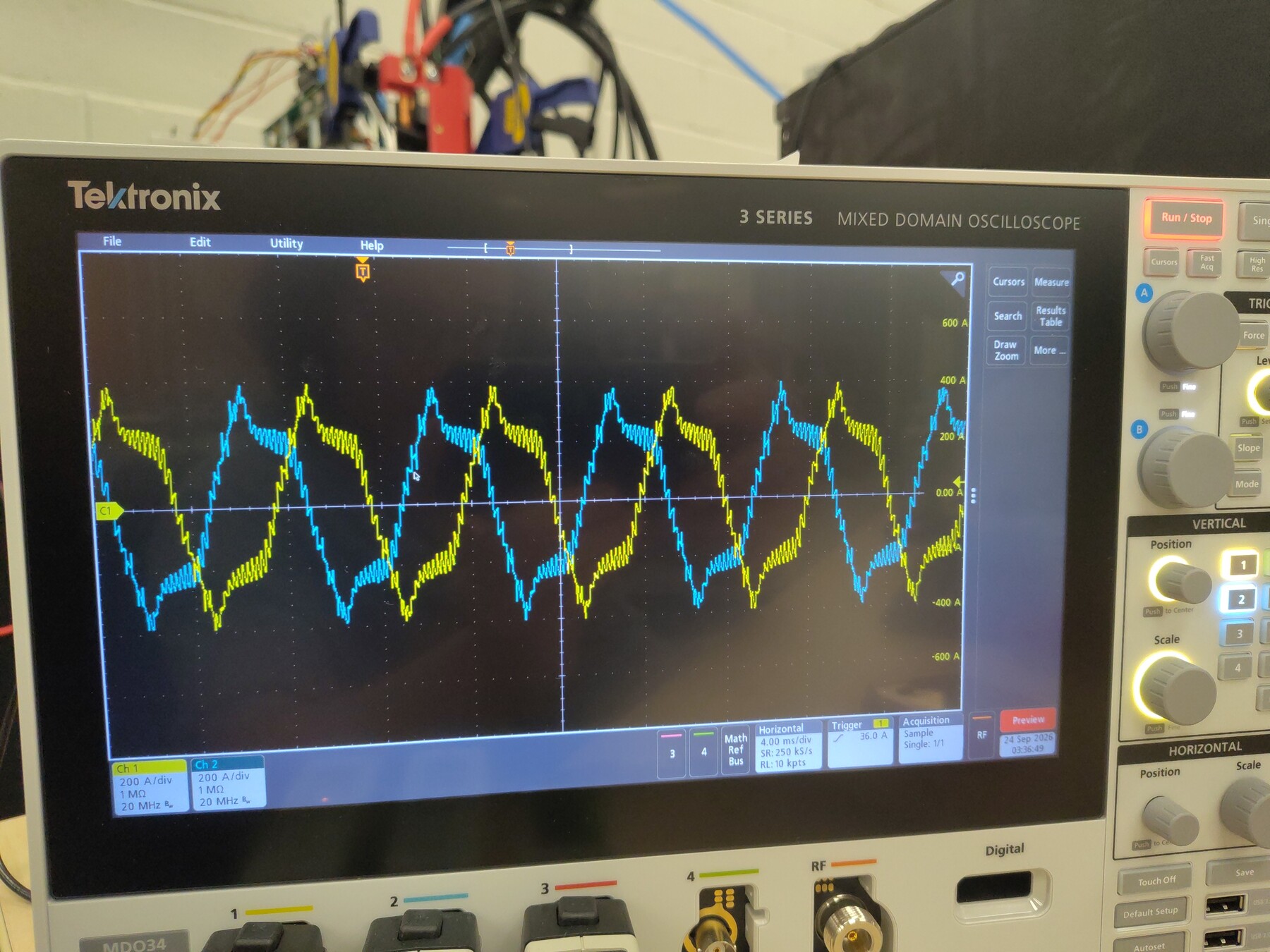 Zoomed timebase: the apparent spikes and distorted edges were current-clamp saturation artifacts, not inverter behavior